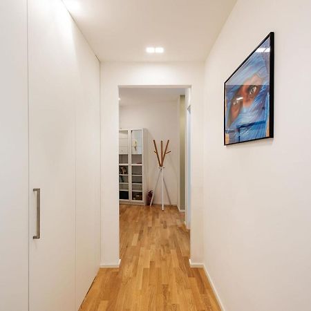 Spacious & Comfortable Apartment In Duomo By Easylife Milano Esterno foto
