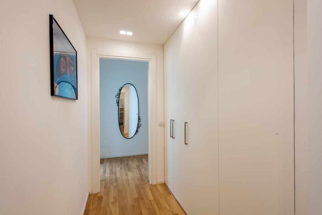 Spacious & Comfortable Apartment In Duomo By Easylife Milano Esterno foto