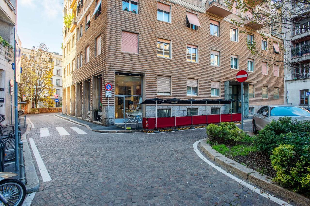 Spacious & Comfortable Apartment In Duomo By Easylife Milano Esterno foto