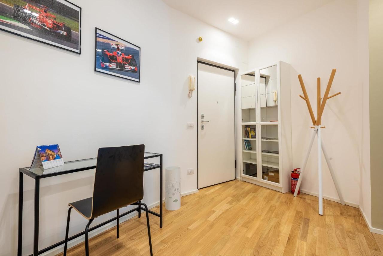 Spacious & Comfortable Apartment In Duomo By Easylife Milano Esterno foto